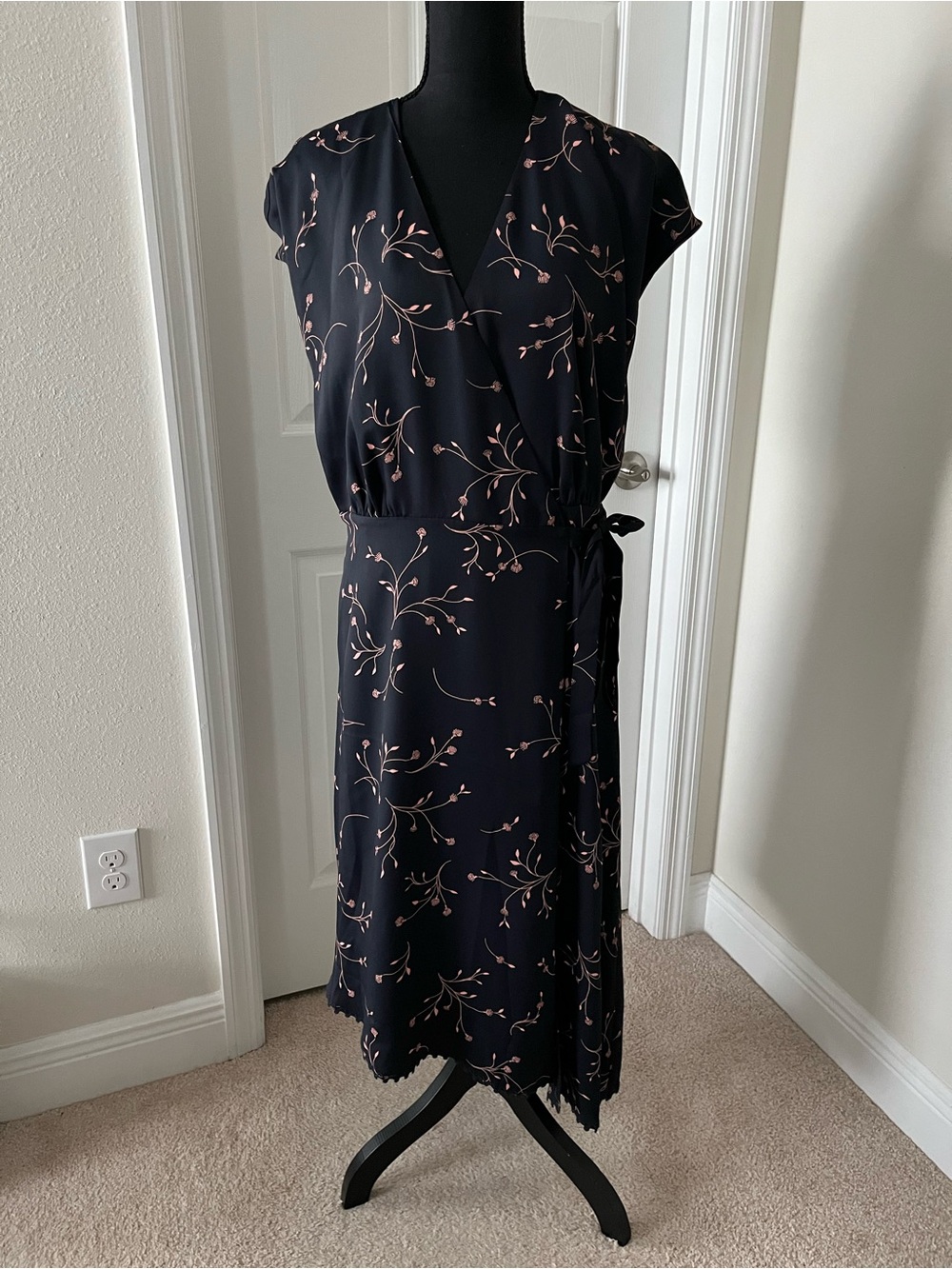 Joie Bethwyn E Floral Asymmetrical Wrap Dress, Midnight Blue, NWT